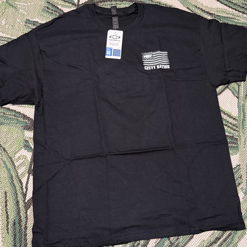 Chevrolet American Flag Black T-Shirt Men’s Size X-Large NEW
